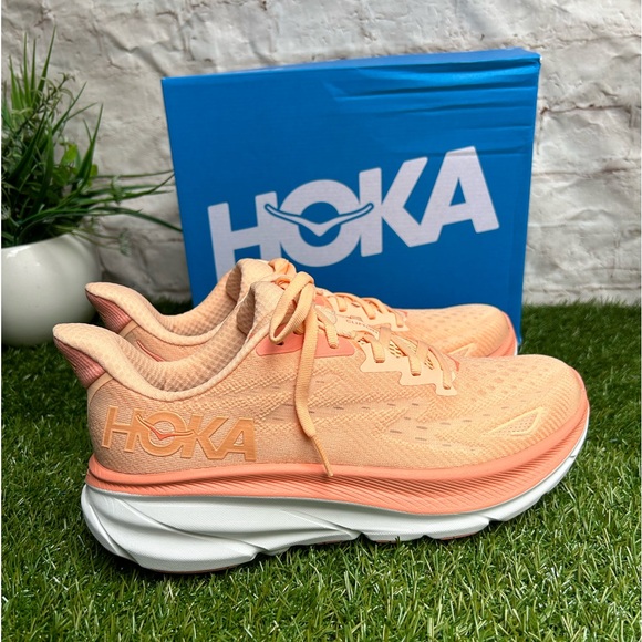 - Hoka Clifton 9 Cantaloupe / White women size 7.5 new with box - Picture 7 of 17
